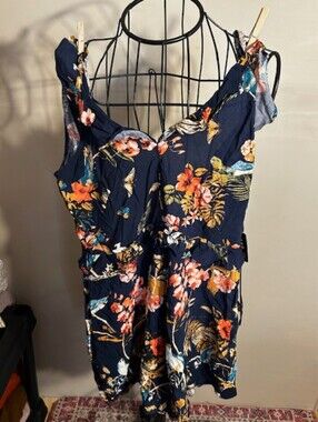 $59.90 NEW Express size 8  womens pink blue  romper casual dress medium shorts